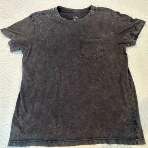 Acid-Wash Charcoal T with Pocket